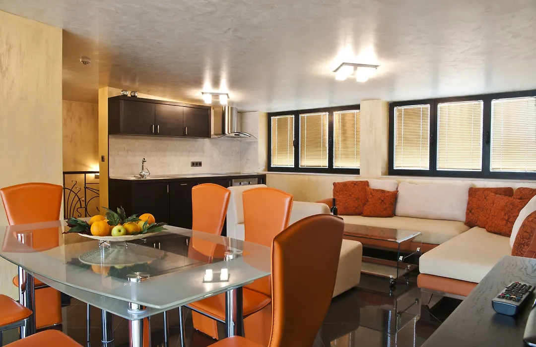 Efbet Hotel-1